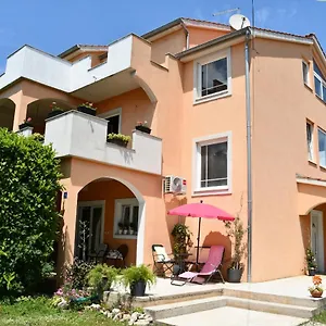 https://apartmani-joja.hotelinzadar.com