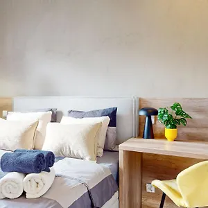 https://apartament-green-z-garazem-podziemnym.warsawhotelspoland.com