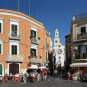 Apartment La Piu Bella In Old Town, Bari